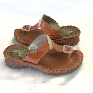 El Naturalista Brown Sandals Cork Flip Flops